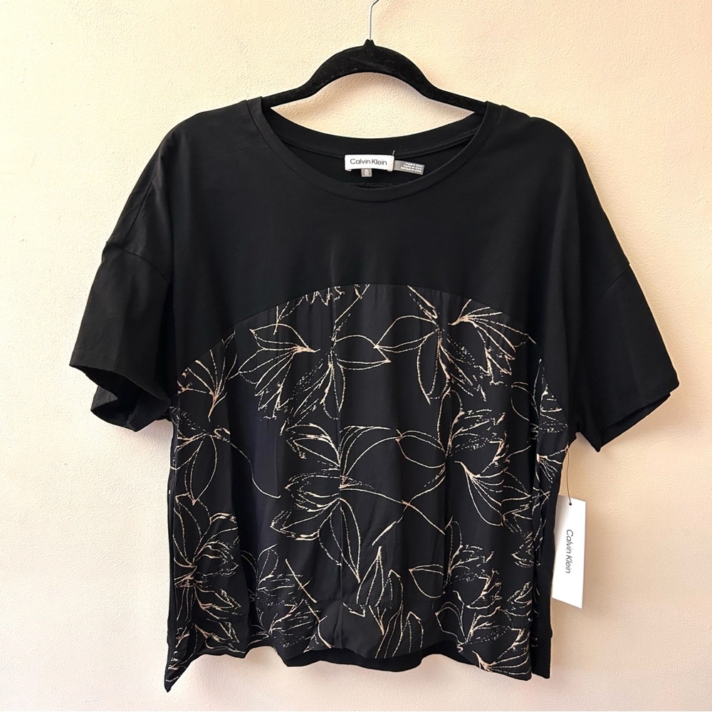 Calvin Klein black knit short sleeve floral print top size XL